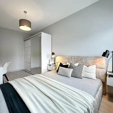 Krakowski zakątek- Apartament premium z garażem-2